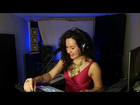 Carina La Dulce - Nana Del Caballo Grande - Ethnic Deep House Livestream