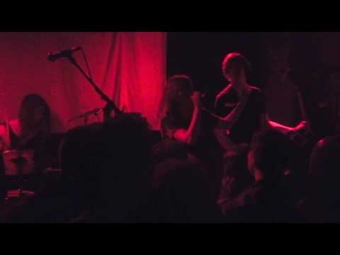 Estrons - Make a man live @ The Great Escape, Brighton 2017