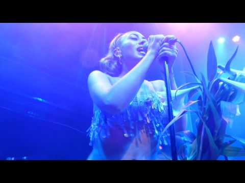 Kali Uchis - Know What I Want (HD) - Jazz Cafe - 12.06.17