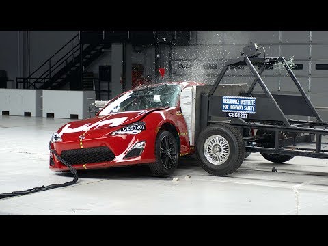 Scion FR-S Crash Test Video 2012 წლიდან
