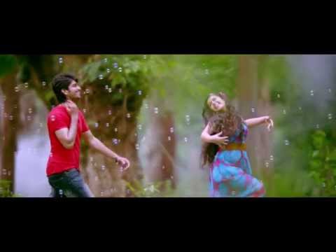 Lakshmi-Raave-Maa-Intiki-Movie-Aa-Venaledaina-Song
