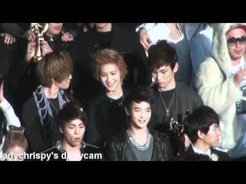 101209 guess who-taemin playing with minho @gda