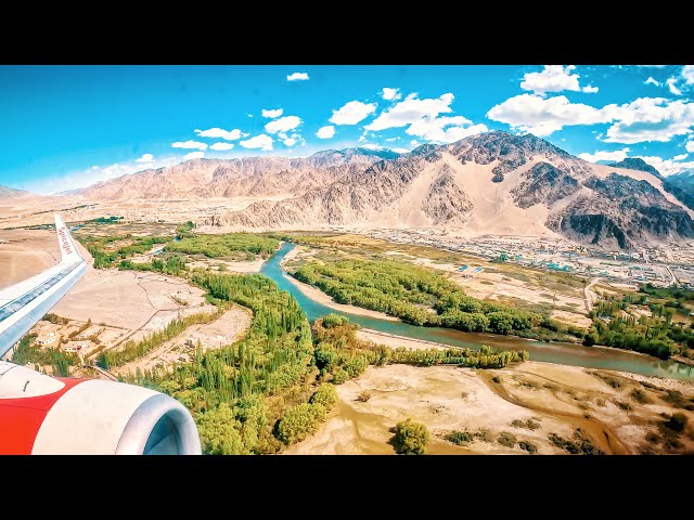 降落列城機場飛行紀錄很有西藏的既視感啊！北北印拉達克自由行全紀錄1旅行路上見！ - 旅行，路上。