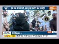Aaj Ki Baat: सड़क पर नमाज पढ़ी...क्या हुआ जिससे बात बिगड़ी? | Inderlok Namaz News | Delhi Police  - 04:03 min - News - Video