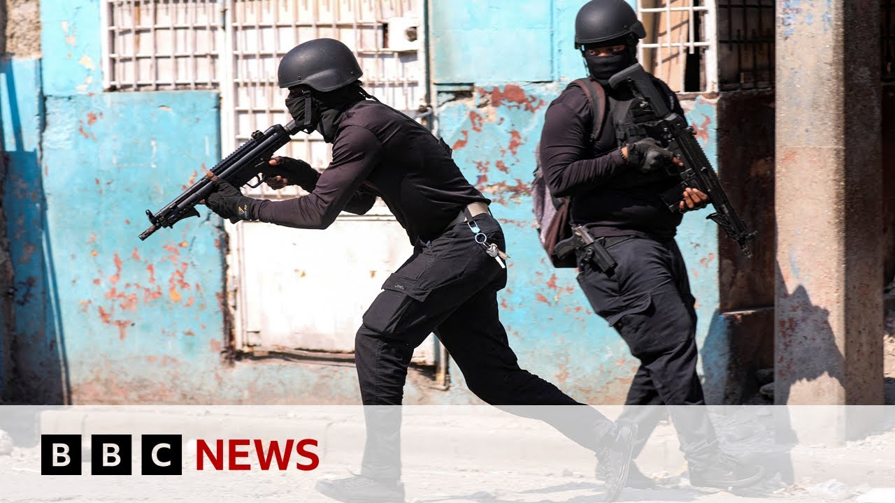 Haiti violence: US charter flight lands in Miami as clashes continue | BBC News