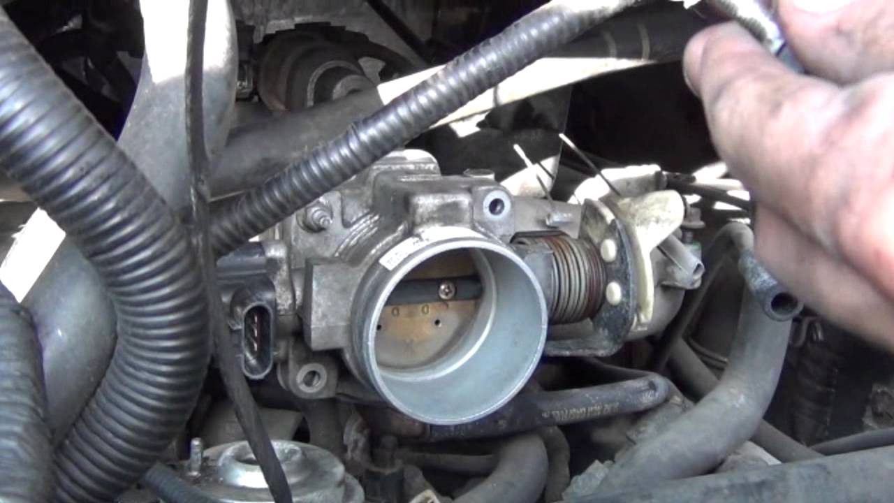 How to clean a throttle body and Idle air control valve ... vw tdi engine diagram vacuum ahl 