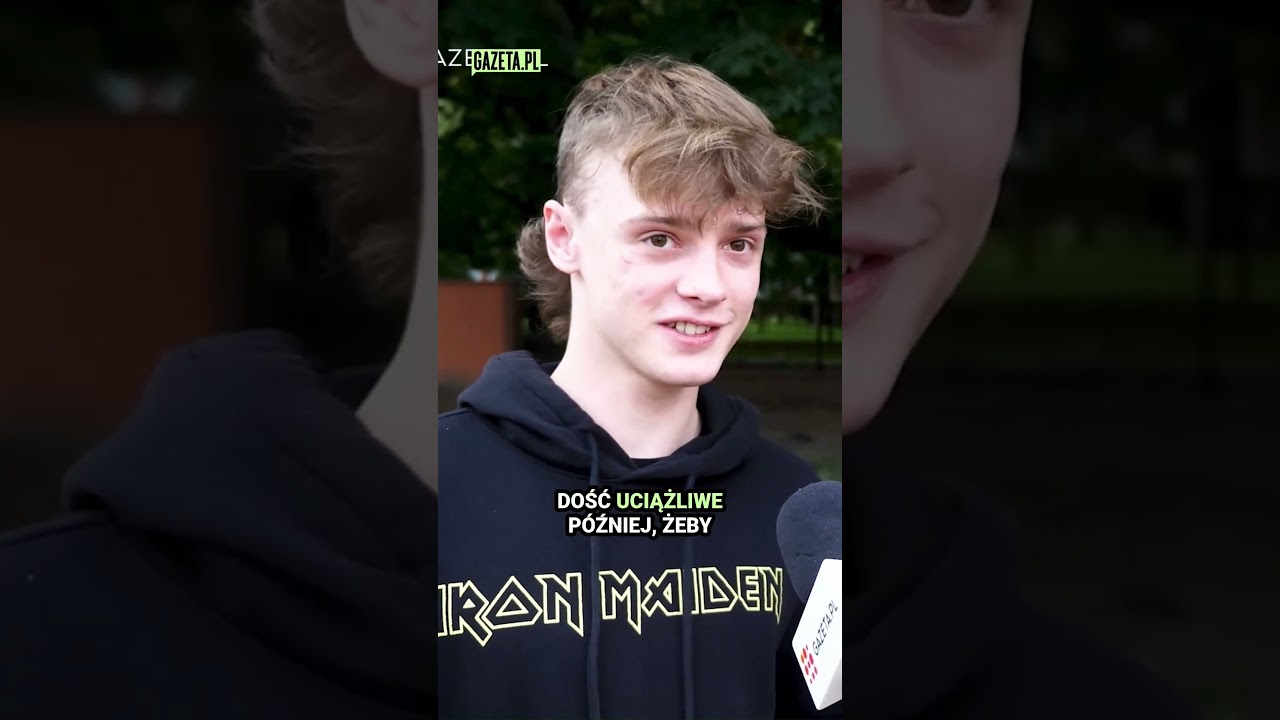 Столбы говорят о курении на балконе. «Все запахи летят в квартиру» #shorts