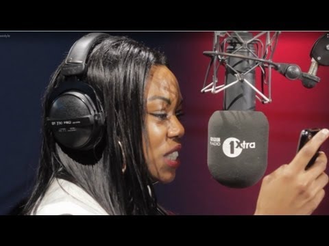 #Gimmegrime - Lady Leshurr freestyle on 1Xtra