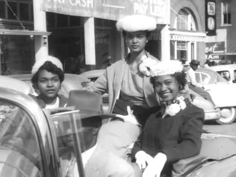 Separate, But Equal: Rare Images from the Segregated South