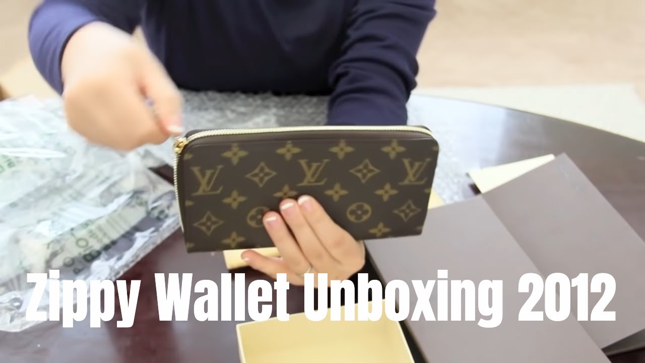 Louis Vuitton Zippy Wallet Unboxing - YouTube