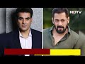 Salman Khan House Firing: बहुत हो गया,अब थक गया.. बयान दर्ज कराने के बाद ऐसा क्यों बोले सलमान खान  - 02:12 min - News - Video
