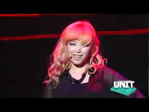 110415 Luna f(x) & Hyosung(Secret) - Only Girl(Rihanna) @ MTV The Show