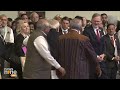 Vibrant Gujarat Summit: PM Narendra Modi Hugs Mozambique President Filipe Jacinto Nyusi  - 00:58 min - News - Video