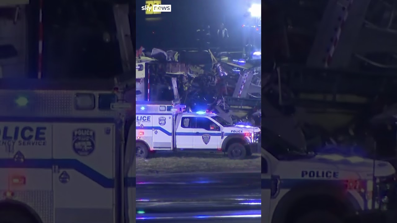 'Stop stop stop': Audio from air traffic control before New York crash