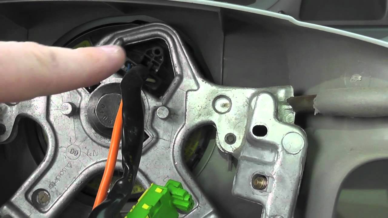 1999 Volvo S80 T6 Steering Wheel and airbag Removal and ... 2005 international 9400 wiring diagram 