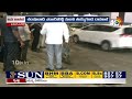 CM Revanth Reddy Welcome Rahul Gandhi At Shamshabad Airport | తుక్కుగూడ సభకు రాహుల్ గాంధీ |10TV News  - 08:56 min - News - Video