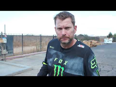 Racer X Films: Matthes Cleans The Pro Circuit Shop