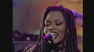 The Brand New Heavies - Midnight At The Oasis (Live on TV)