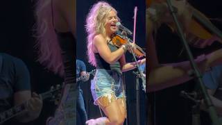 Wow! Runaway June covers Keith Urban! Wild Hearts! #shorts #fyp #trending #countrymusic #foryou