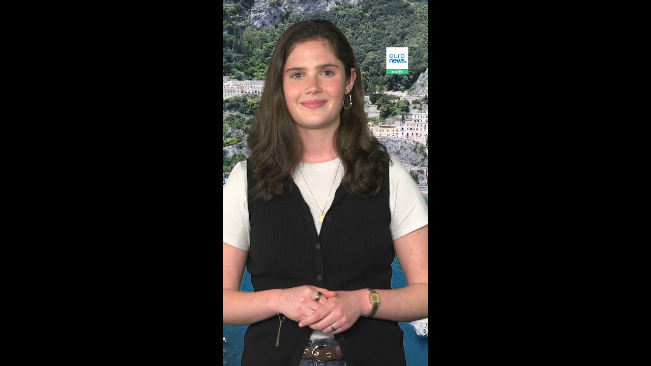 Italy works to protect beaches.