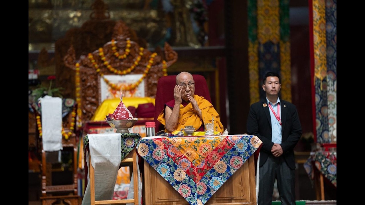 ༄༅། །༧གོང་ས་མཆོག་དབུ་བཞུགས་ཐོག་བཀའ་ཟུར་རྒྱ་ལོ་དོན་གྲུབ་མཆོག་གི་དགོངས་རྫོགས་མཆོད་འབུལ་ཚོགས་པ།