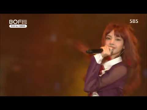 Why does Lisa always get ugly clothes?