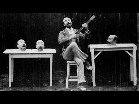 Un homme de têtes'