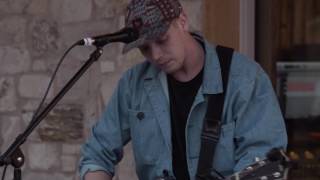 Matt Maeson - Cringe (The Barn Sessions) [Live Performance]