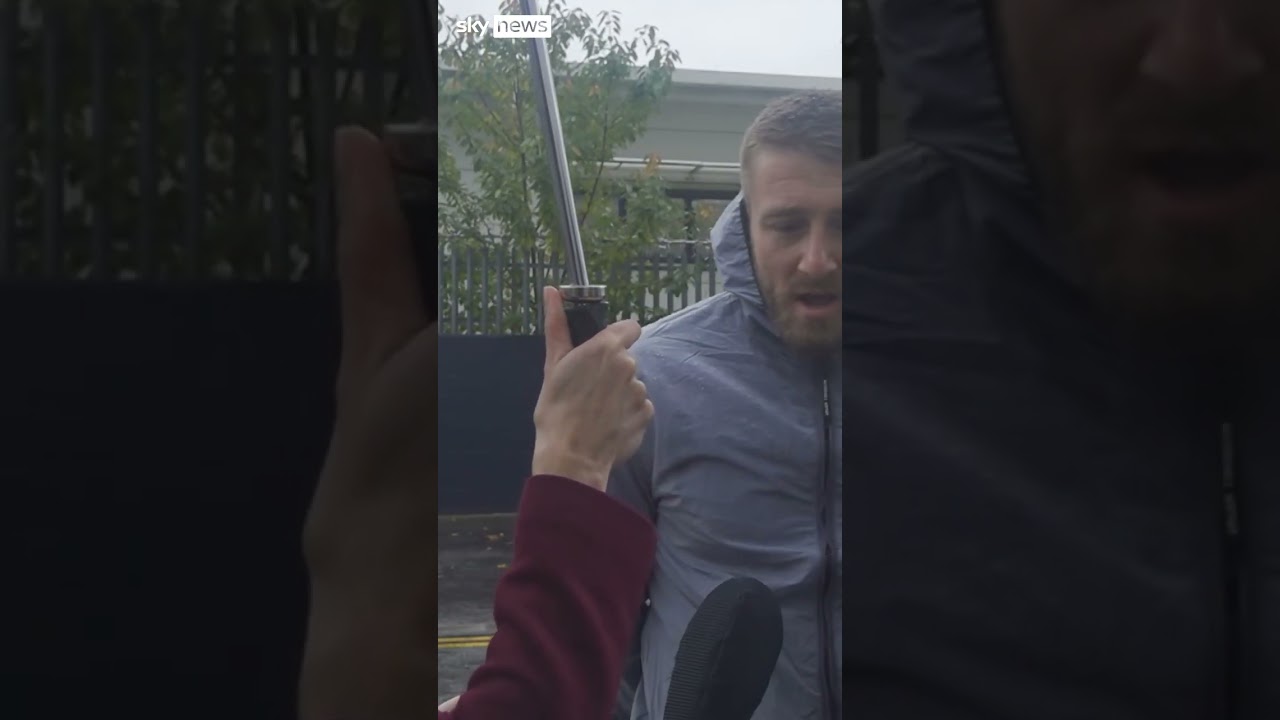 Maccabi Tel Aviv fan ban: 'Keep politics out of it'