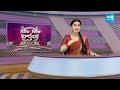 ఎగవడి ఎగవడి ఎత్తుకపోయిండ్రు కొబ్బరి బోండాలు | Coconut Lorry Overturned | Garam Garam Varthalu - 01:56 min - News - Video