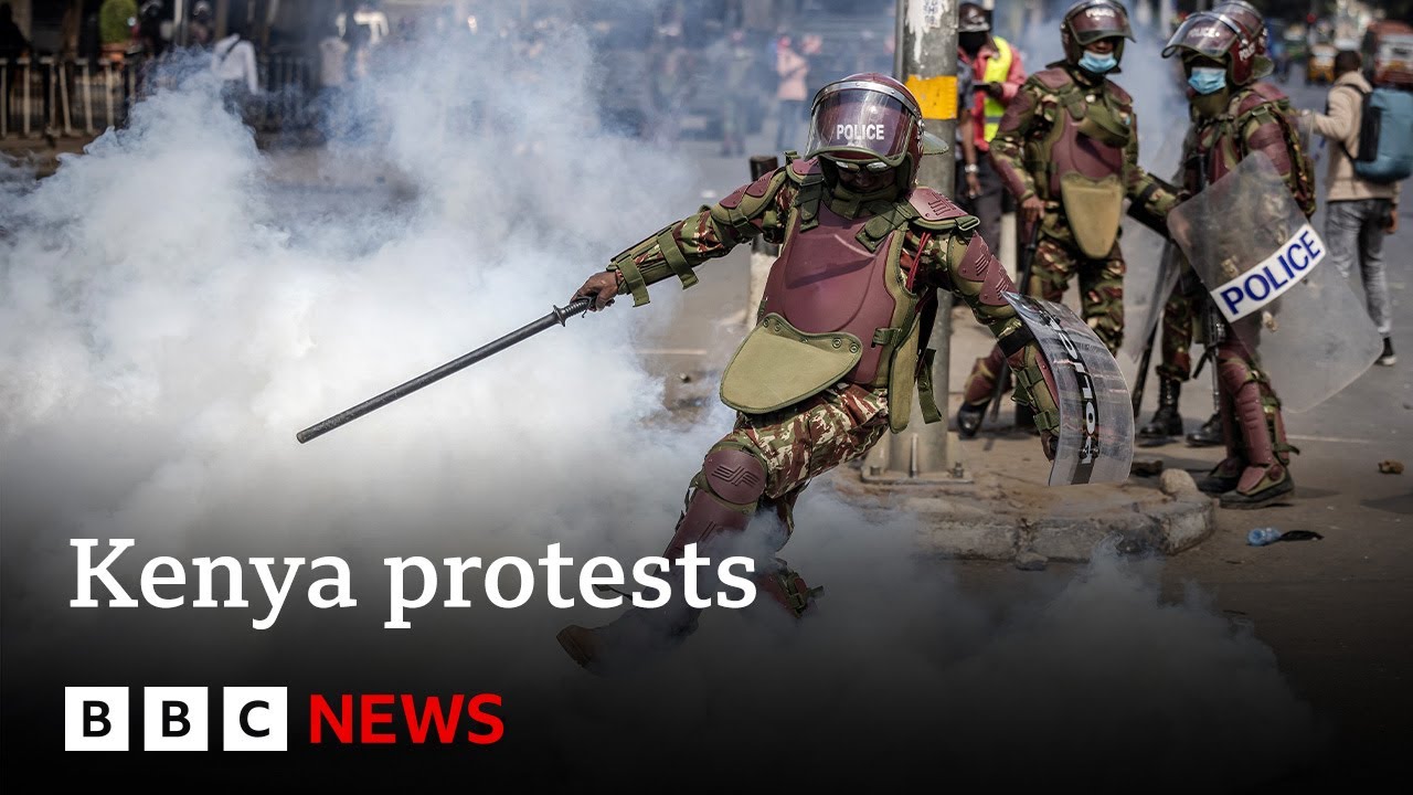Kenya: Tear gas fired at anti-government protesters | BBC News