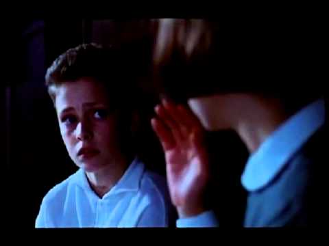 El niño de la luna'