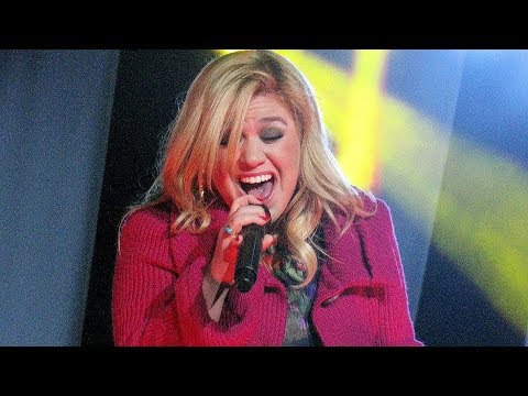 TIMES KELLY CLARKSON SURPRISED HERSELF BY HER VOCAL ABILITY! (VOCAL QUEEN!)