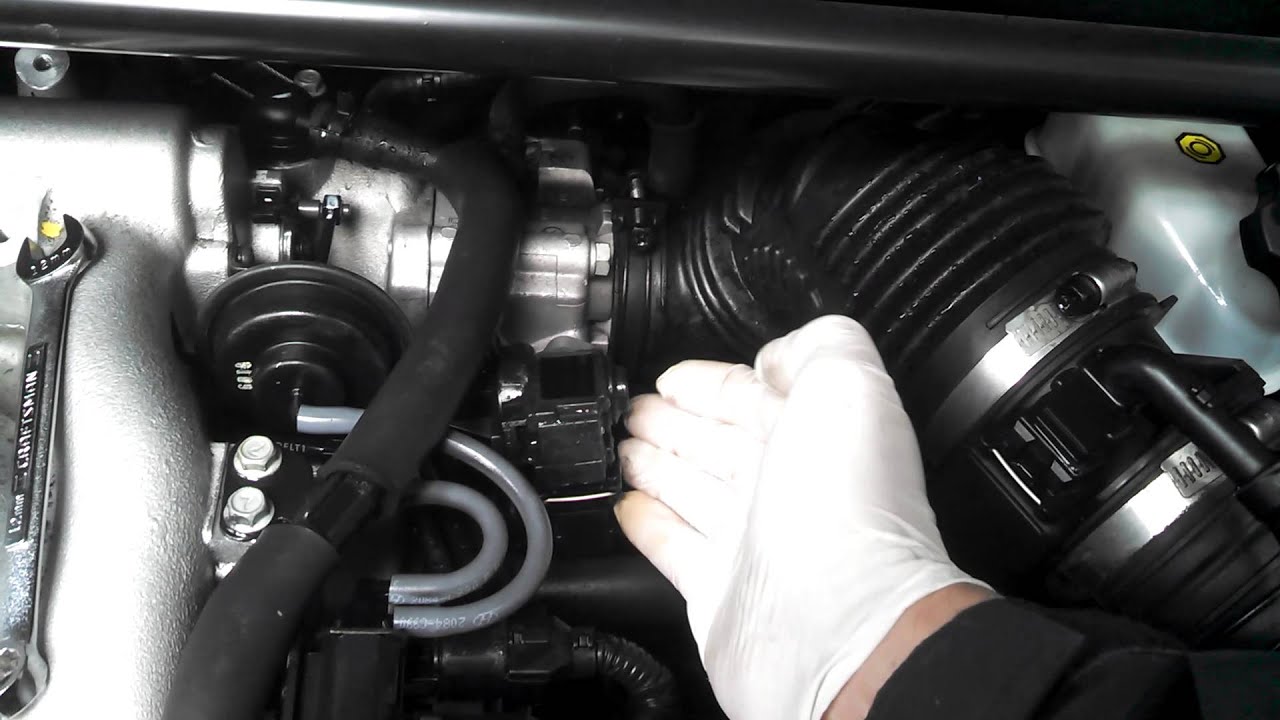Spark Plug Replacement >> 2007 Kia Sportage EX rear spark plug replacement - YouTube Spark Plug Replacement >> 2007 Kia Sportage EX rear spark plug replacement - YouTube