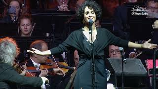 Voilà • Barbara Pravi • Un Violon sur le Sable 2022