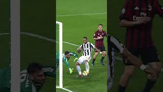 Final vibes. Benatia delivers. ⚪⚫💥? | #coppaitaliafrecciarossa #juventus #football
