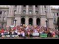 1,000 women protest gun violence at Colorado Capitol
