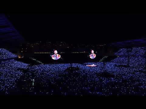 Coldplay - Magic [4K] - Live In Coimbra, Portugal #musicofthespheres