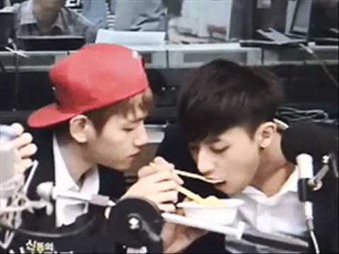 EXO 3 Couple Sweet Moment