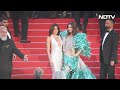 Aishwarya Rai Bachchan Cannes | Aishwarya Rai Bachchan And Eva Longorias Red Carpet Reunion  - 00:54 min - News - Video