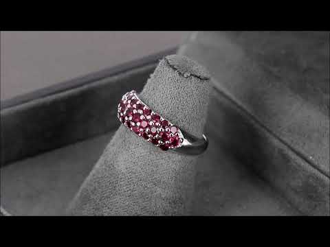 Кольцо из белого золота с рубинами