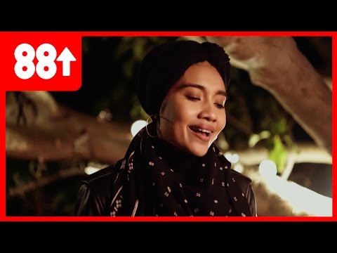 Yuna's Stunning Live Acoustic Performance of