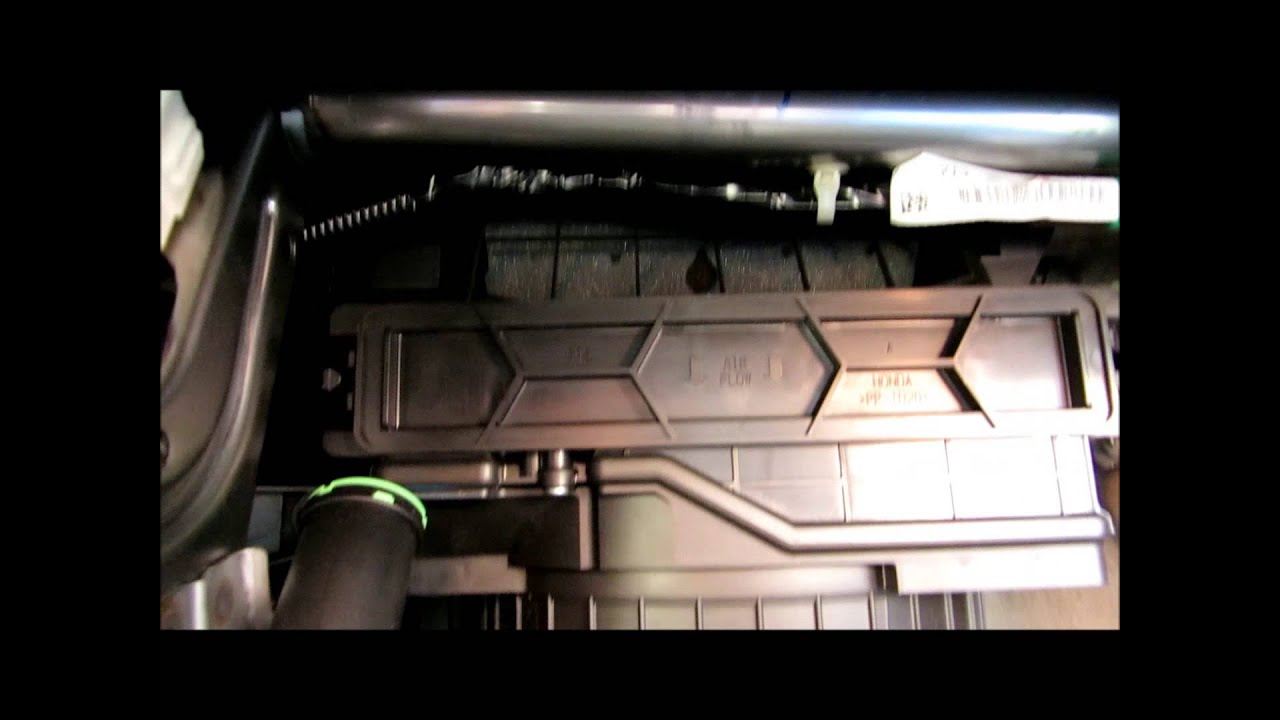 Changing cabin air filter in honda odyssey
