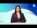 కాలు జారి బస్సు కింద పడి విద్యార్థిని మృతి | College Student Incident In Madhura Nagar Hyderabad  - 01:26 min - News - Video