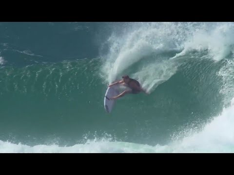 Gold Coast Jam Session Delivers Tight Barrels