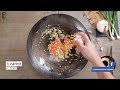 Veg Fried Rice | इस तरीके से बनाइए रेस्टोरेंट स्टाइल वेज फ्राइड राइस | Sanjeev Kapoor Khazana  - 01:58 min - News - Video