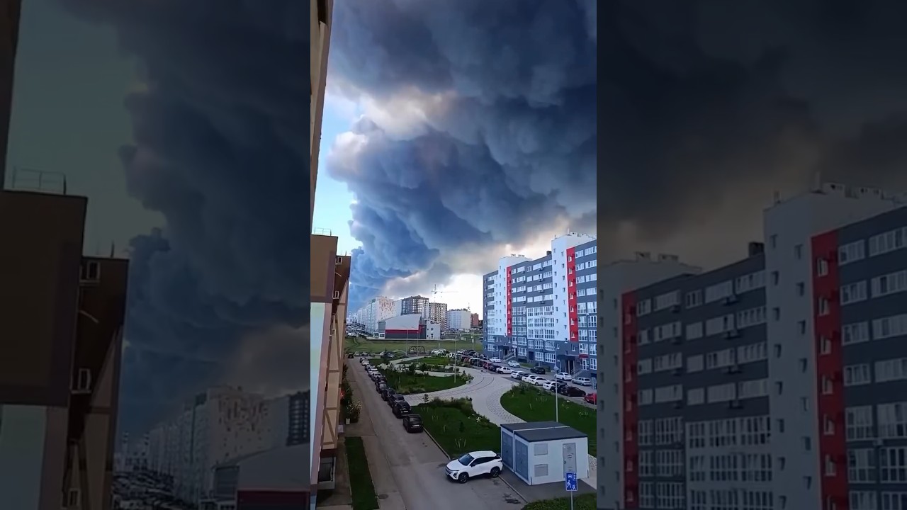 Огромный пожар на складе Wildberries в России. Дым покрыл всё небо