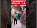 भाजपा नेता Diya Kumari ने गोविंद देवजी मंदिर में पूजा की  - 00:22 min - News - Video