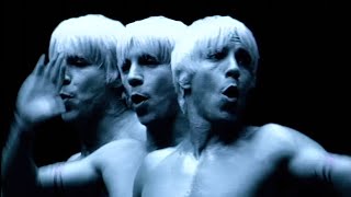 Red Hot Chili Peppers - Around The World [Official Music Video]