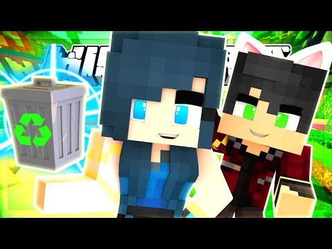 BUILDING WITH TRASH! MINECRAFT BUILD BATTLE CHALLENGE 